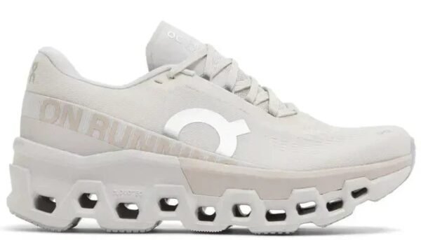 On Cloudmonster 2 'Sand Frost'