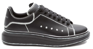 Alexander McQueen Oversized black white outline