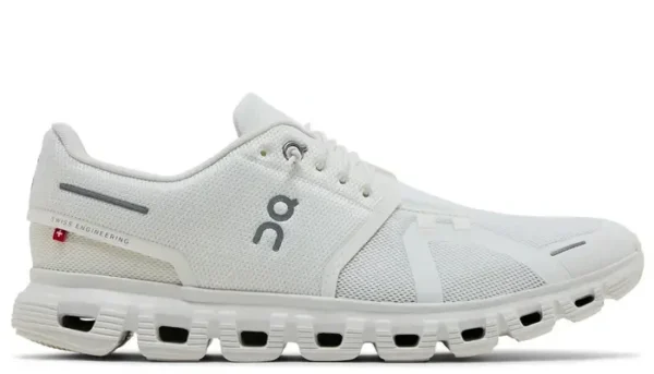 On Running Cloud 6 All White