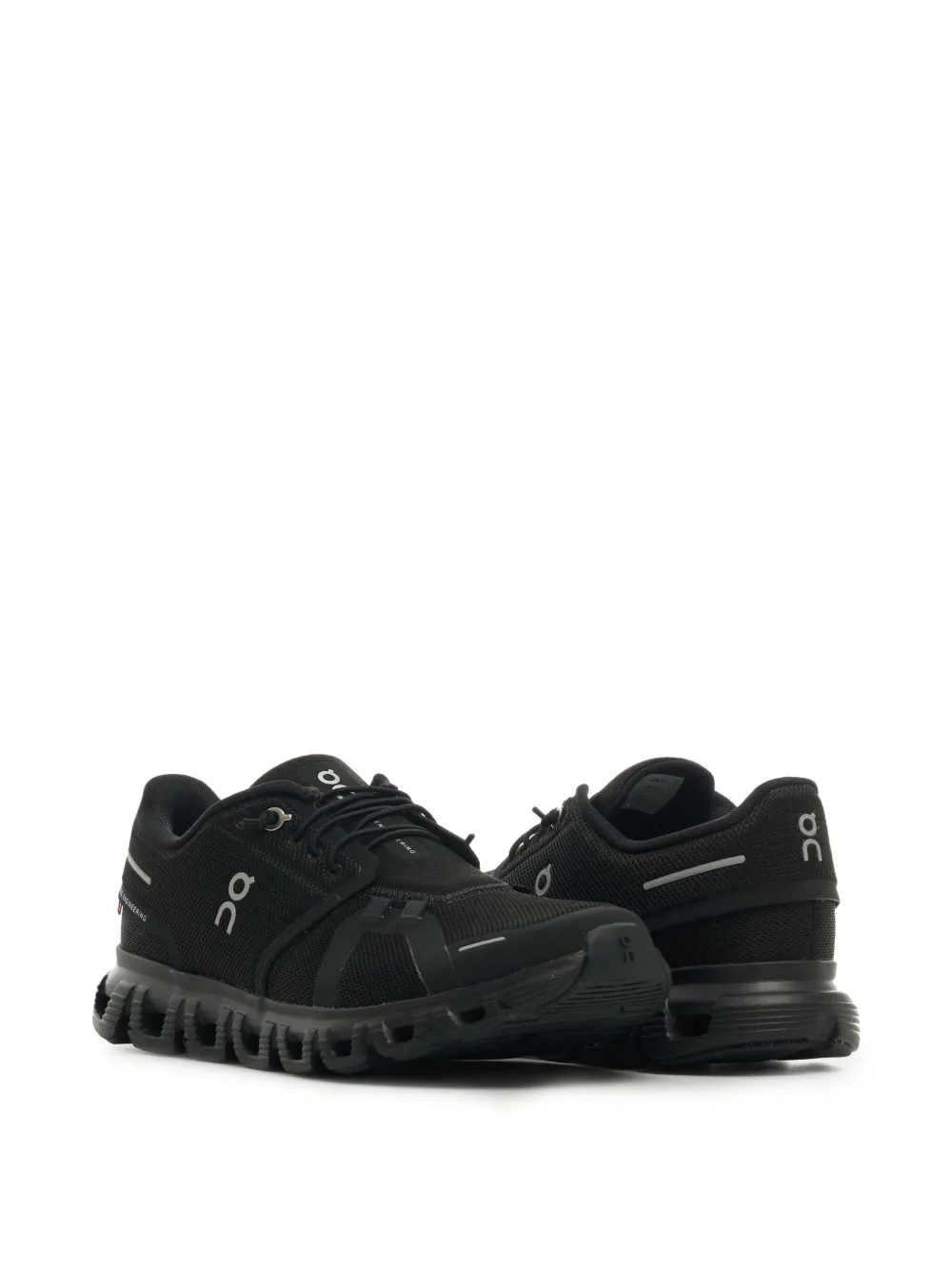 On Running Cloud 6 All Black - Image 3