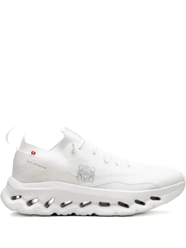 On Running Cloudtilt LOEWE All White