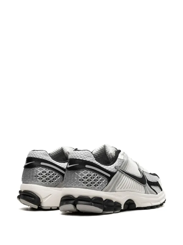 Nike Zoom Vomero 5 Photon Dust Black - Image 3